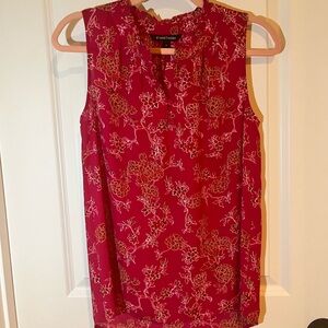 41 Hawthorn Red Floral Sleeveless Blouse